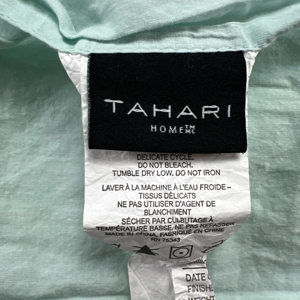 Set Of 2 Tahari Home Standard Pillow Shams Mint Green White Paisley (18